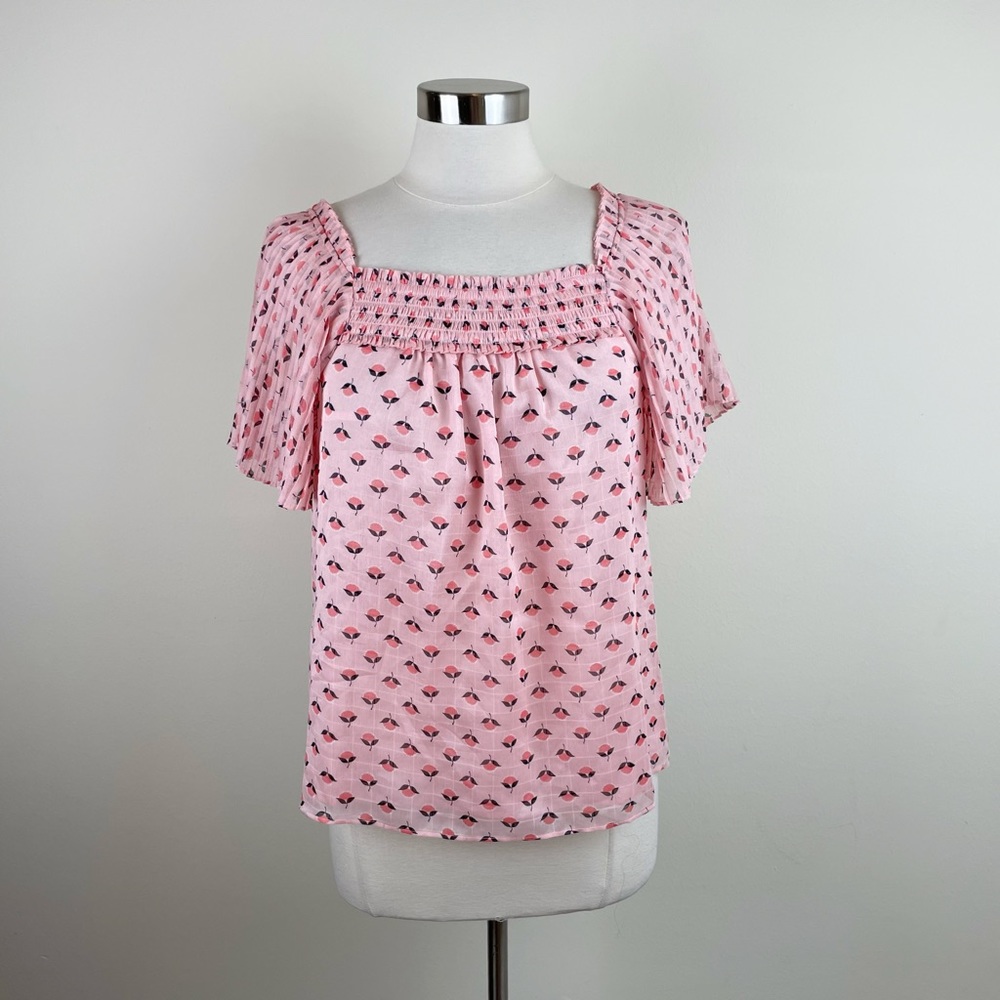 Ann Taylor Light Blush Pink Floral Smocked Short Sleeve Flutter Blouse Top S